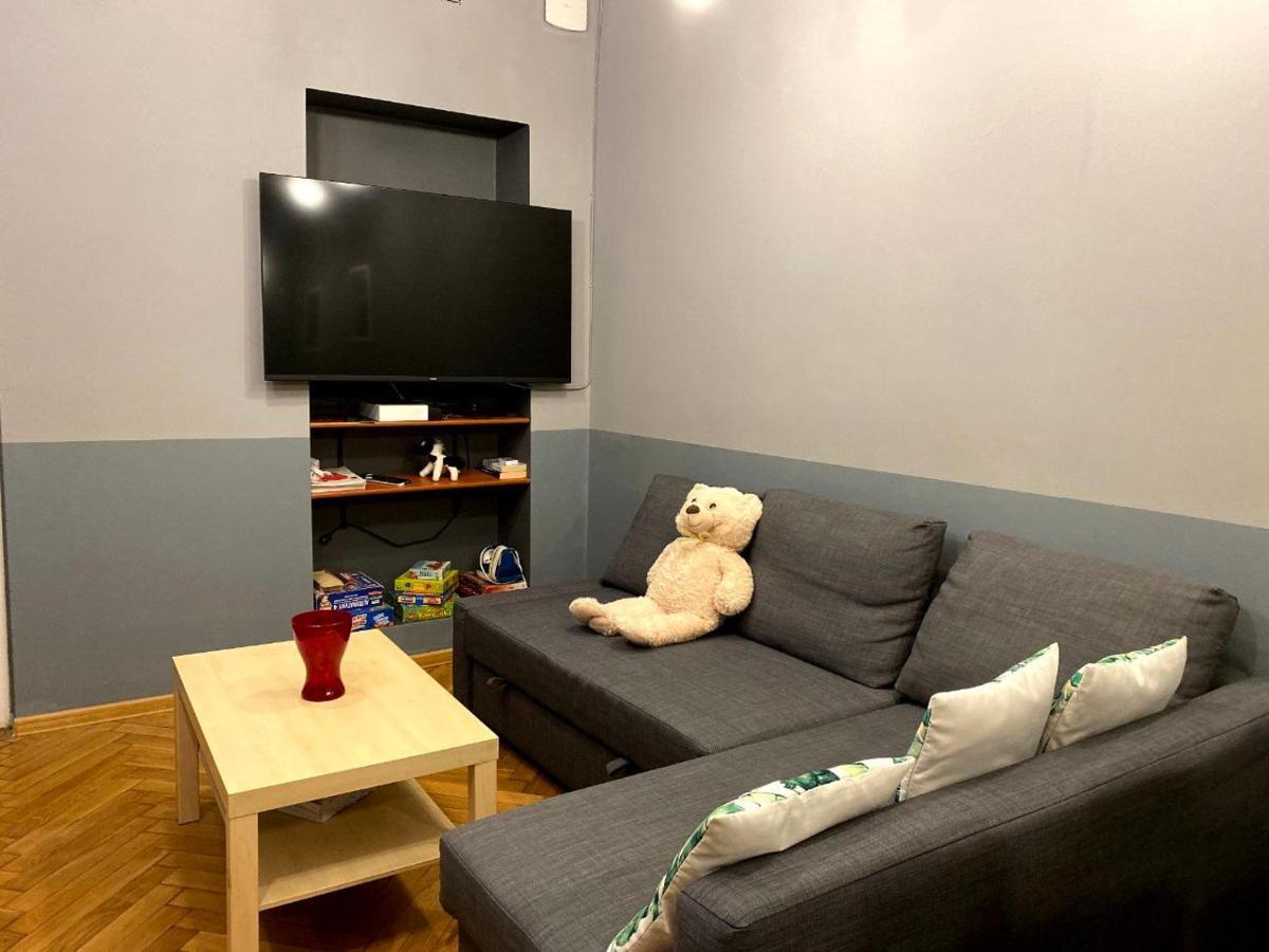Real Vip Hostel Krasków Eksteriør bilde